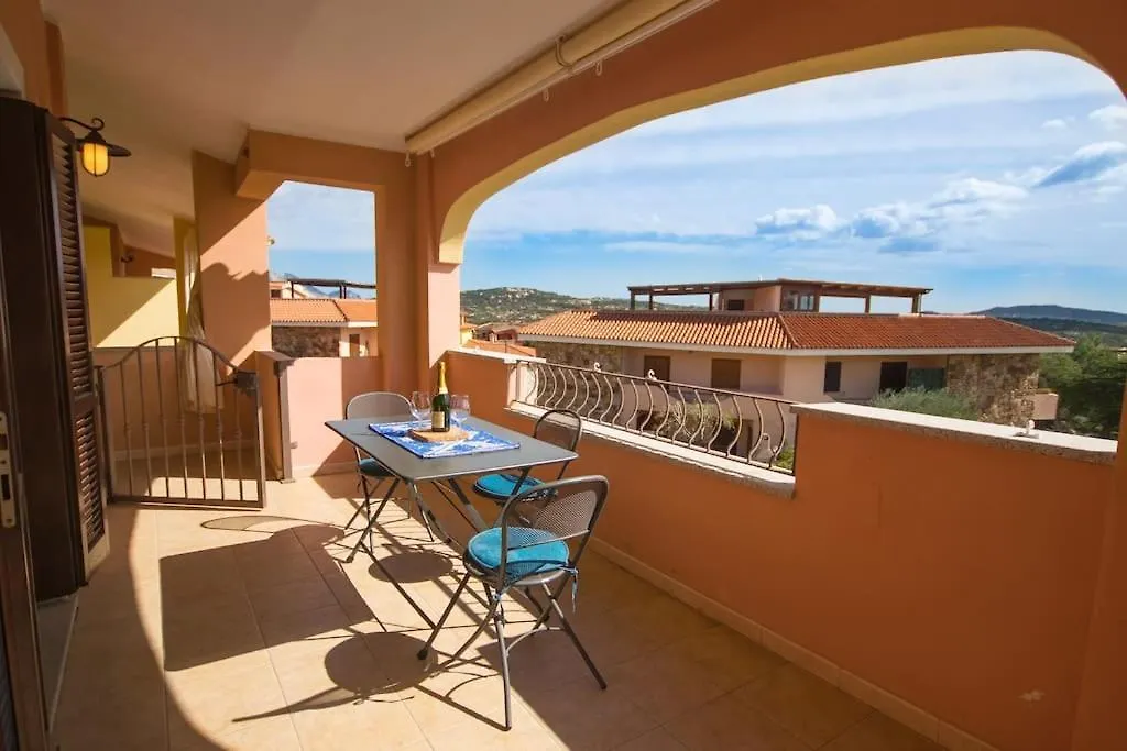 Domus De Sole -Sea View & 8 Minutes To San Teodoro Appartement Monte Petrosu