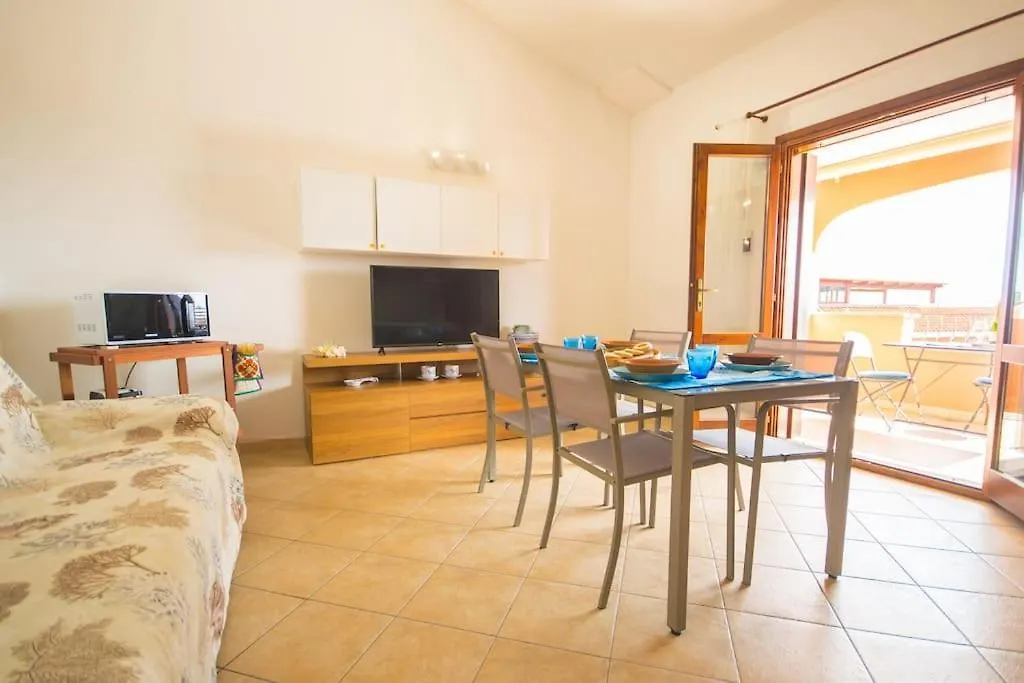Domus De Sole -Sea View & 8 Minutes To San Teodoro Appartement Monte Petrosu 0*,